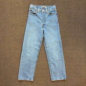 Levi's The Ribcage Straight Ankle Jean Medium Wash Size 25